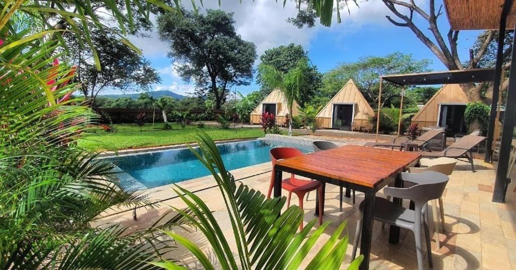 Pyramid Tamarindo Luxury Hotel Extérieur photo